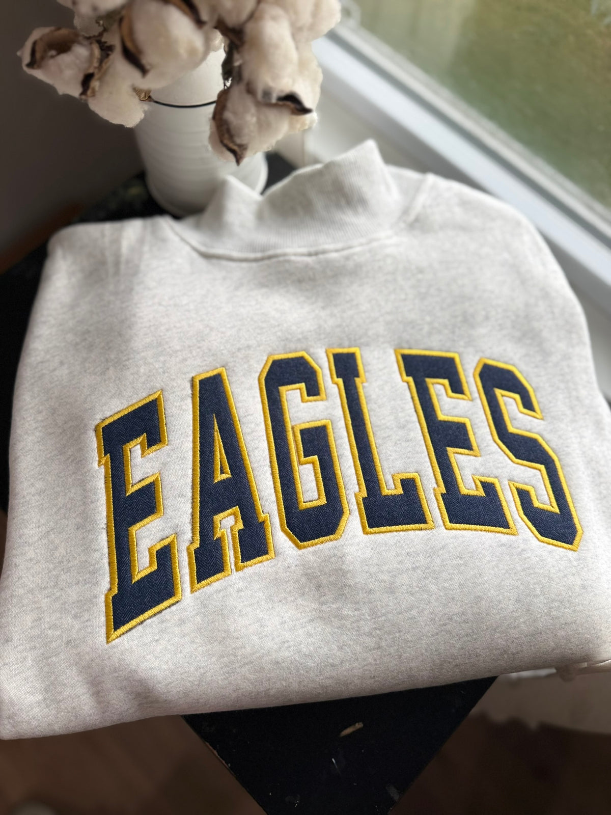Applique Mock Neck Sweatshirts